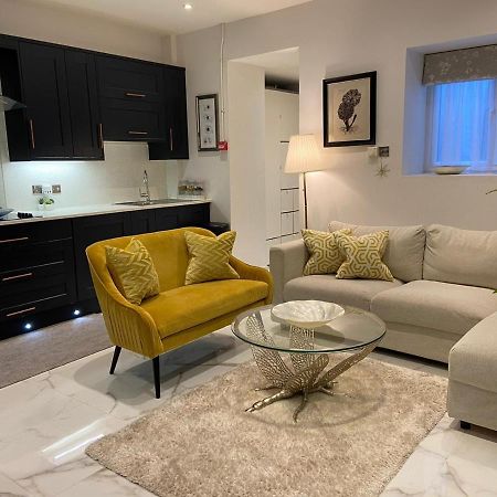 Elegant 2 Bed Flat In Chiswick Lejlighed London Eksteriør billede