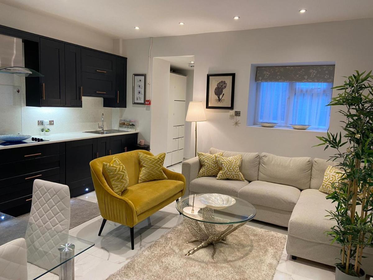 Elegant 2 Bed Flat In Chiswick Lejlighed London Eksteriør billede